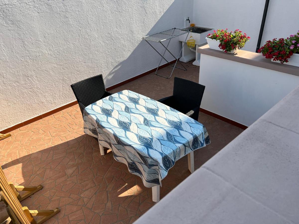Tavernetta Open Space Apartment Specchia Luaran gambar